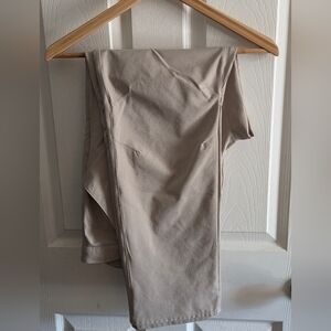 Genteal Trailhead Khaki Pants 38x30 (NWOT)